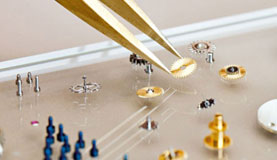 天梭手表售后服务网点-打开表壳